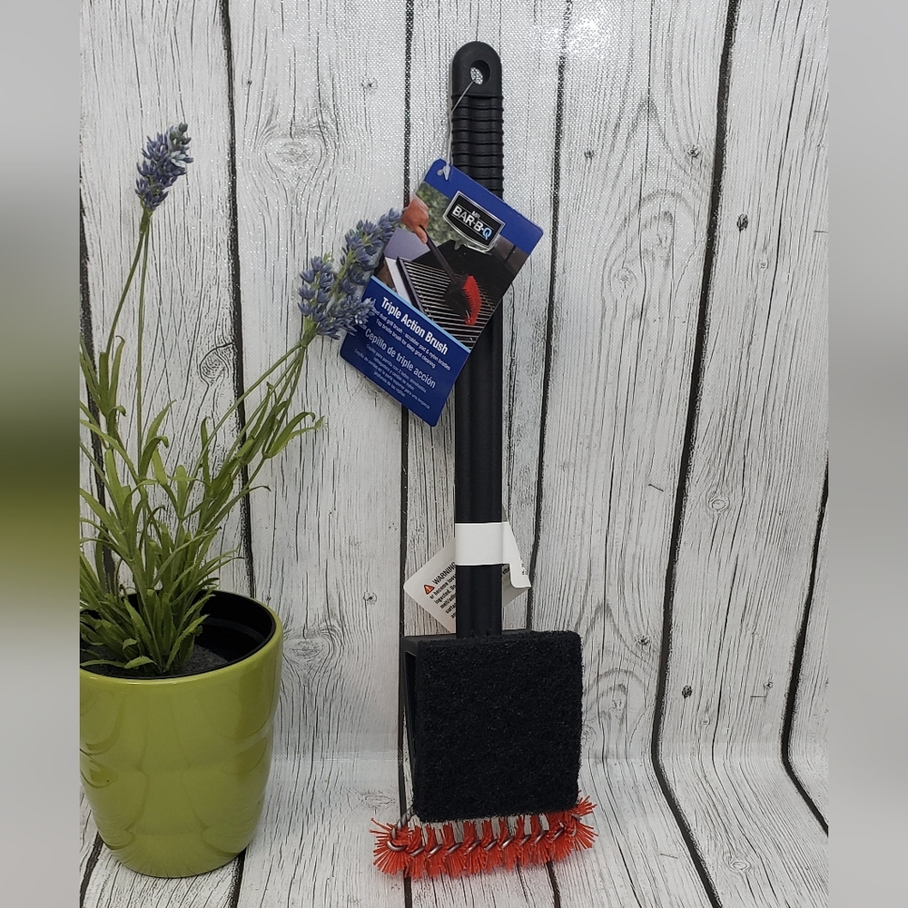 Mr. Bar-B-Q Nylon Plastic 17.913-in Grill Brush